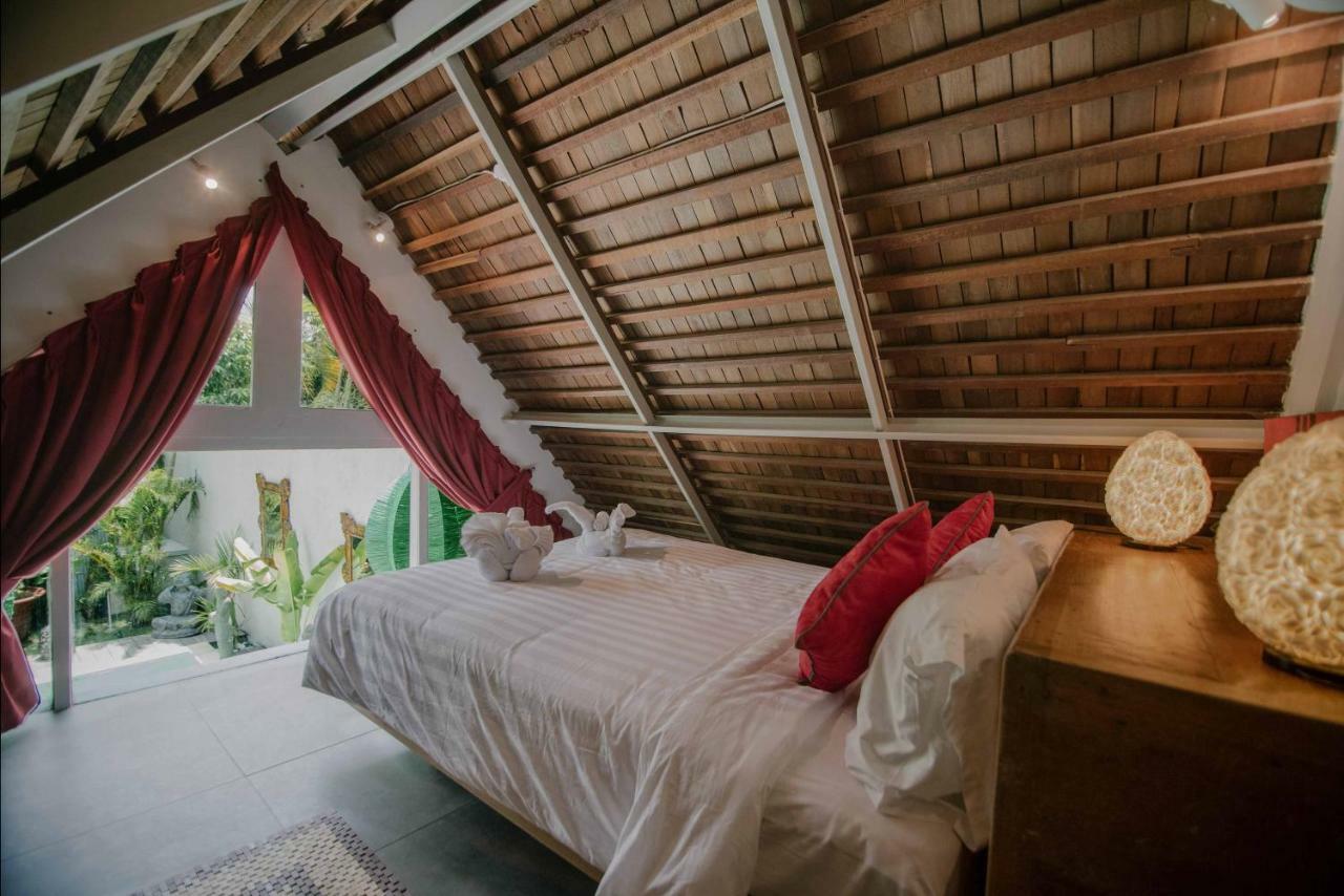 The Secret Jungle Villas Seminyak Exterior photo