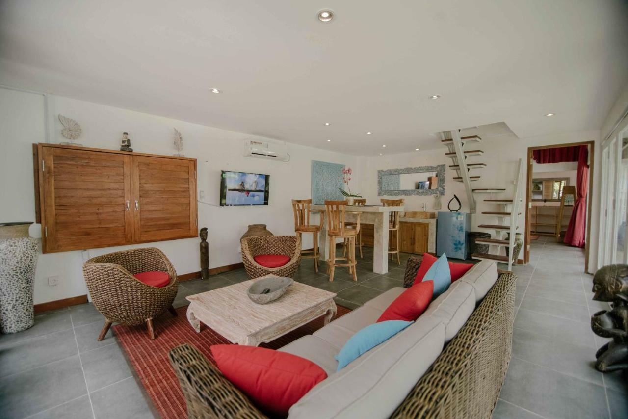 The Secret Jungle Villas Seminyak Exterior photo